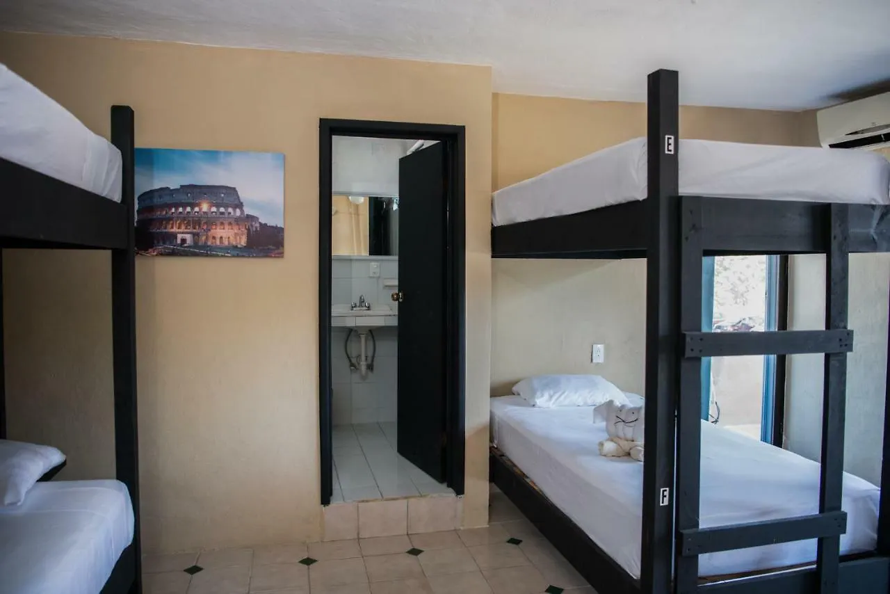 Hostal La Playita Pdc Playa del Carmen 0*,  Mexico