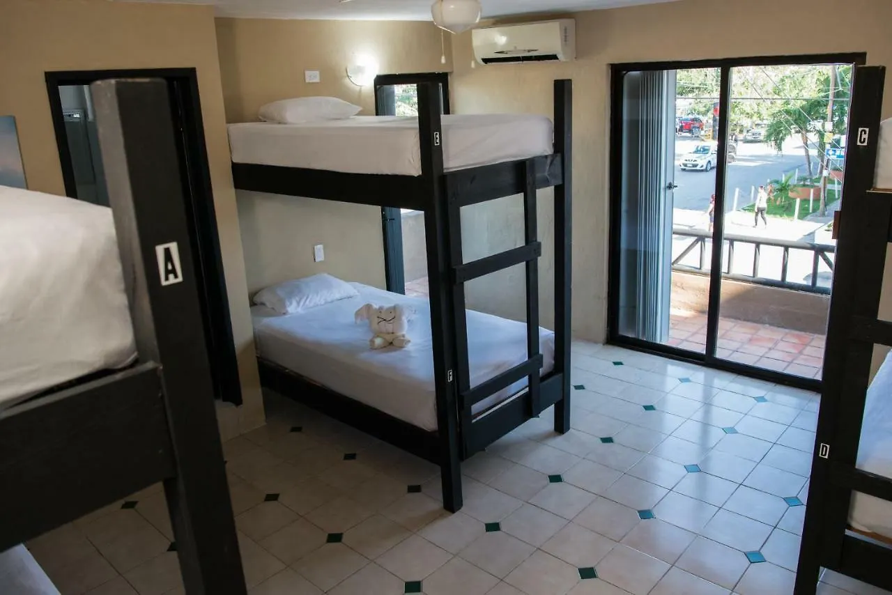 Guest house Hostal La Playita Pdc Playa del Carmen Mexico