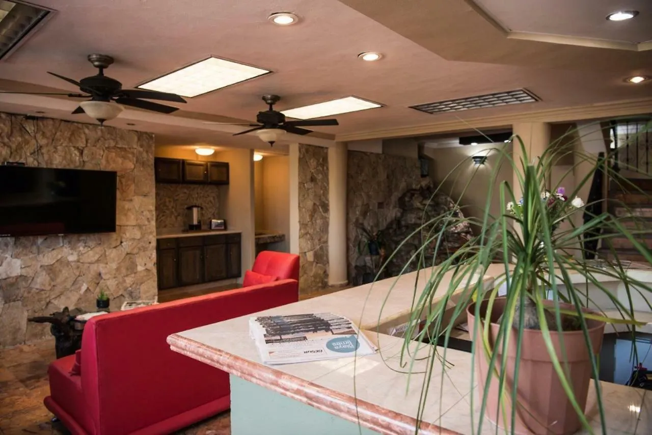 Guest house Hostal La Playita Pdc Playa del Carmen Mexico